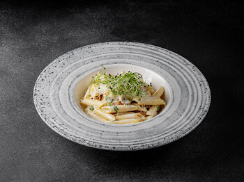 PENNE POLLO FUNGHİ
